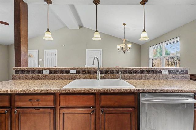 5705 NW 67th Street, Oklahoma City, OK 73132