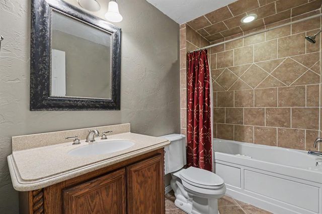 5705 NW 67th Street, Oklahoma City, OK 73132