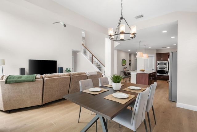 729 Clear Stream XING, Austin, TX 78753