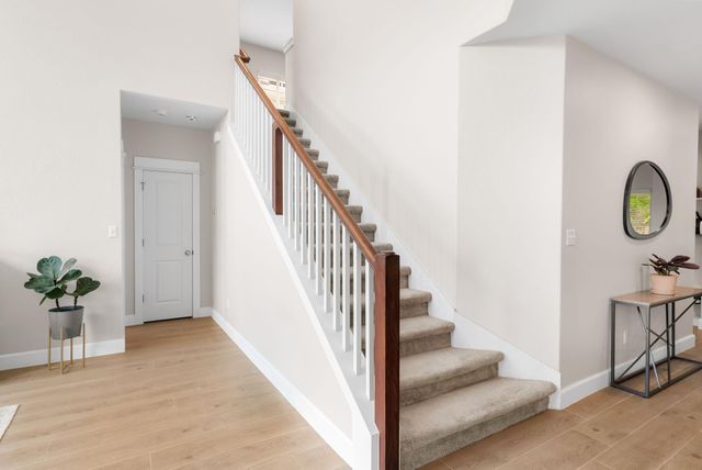 729 Clear Stream XING, Austin, TX 78753