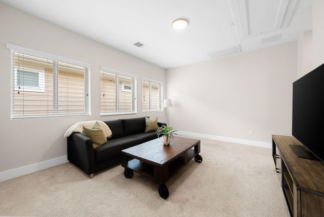 729 Clear Stream XING, Austin, TX 78753