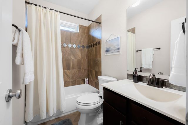 729 Clear Stream XING, Austin, TX 78753