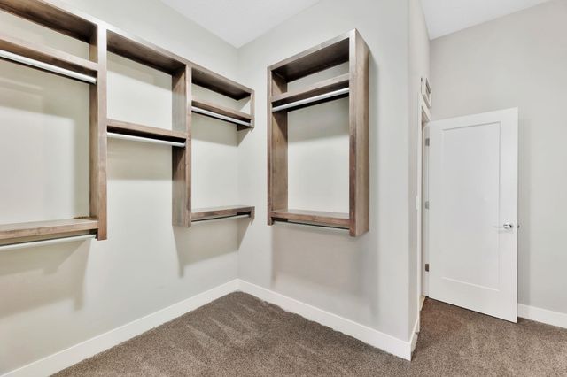 1242 E Lookout St., Derby, KS 67037