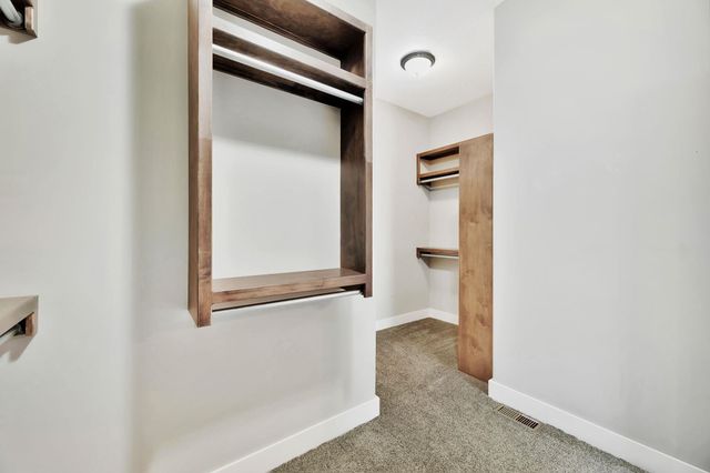 1242 E Lookout St., Derby, KS 67037