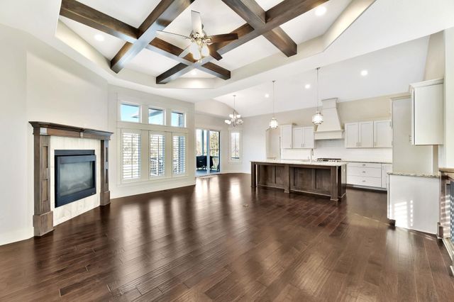 1242 E Lookout St., Derby, KS 67037