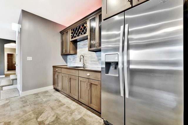 1242 E Lookout St., Derby, KS 67037