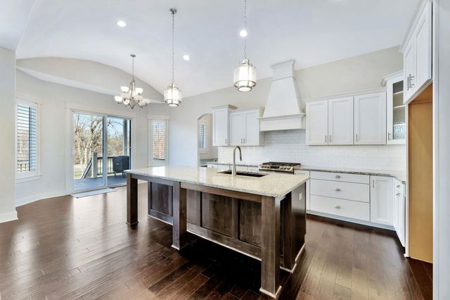 1242 E Lookout St., Derby, KS 67037