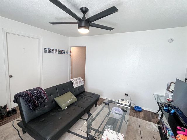 2433 SE 15th Street, Oklahoma City, OK 73129