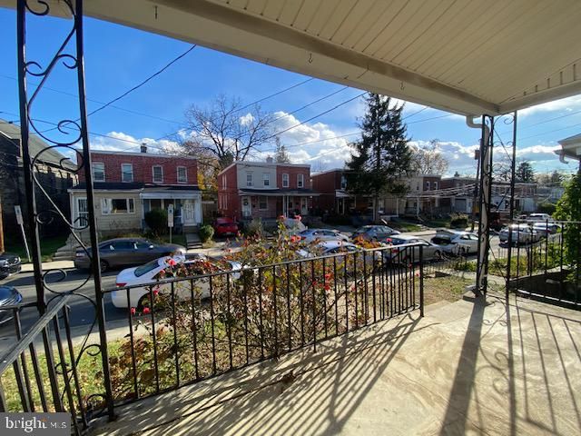 140 WALNUT AVE, Ardmore, PA 19003