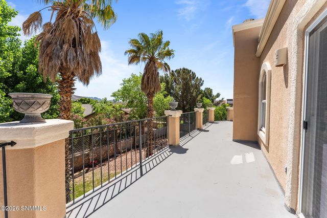 1810 Pinehurst Street, Las Cruces, NM 88011
