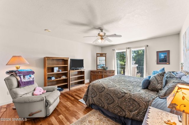 1810 Pinehurst Street, Las Cruces, NM 88011