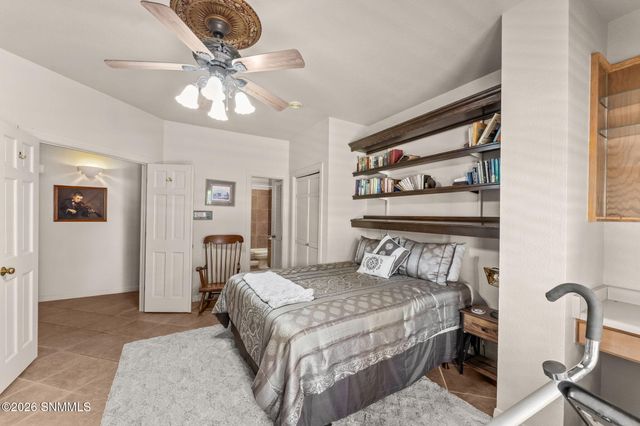 1810 Pinehurst Street, Las Cruces, NM 88011