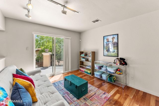 1810 Pinehurst Street, Las Cruces, NM 88011