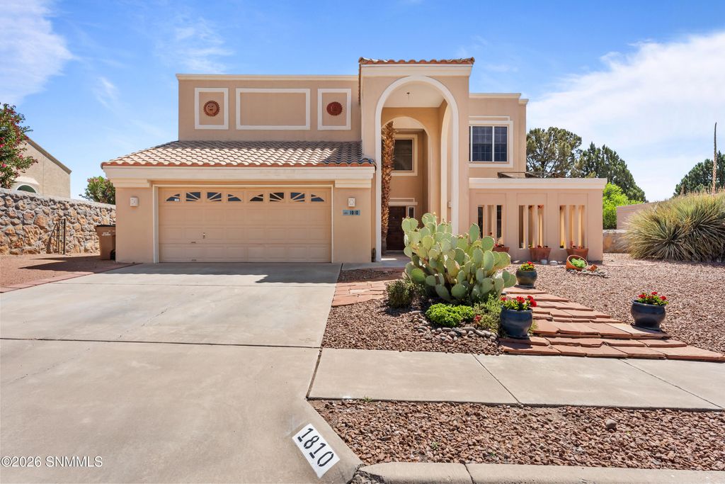 1810 Pinehurst Street, Las Cruces, NM 88011