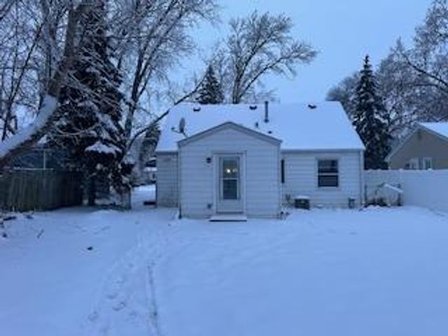 6921 Russell Avenue S, Richfield, MN 55423