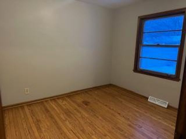 6921 Russell Avenue S, Richfield, MN 55423