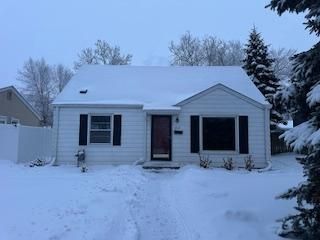 6921 Russell Avenue S, Richfield, MN 55423