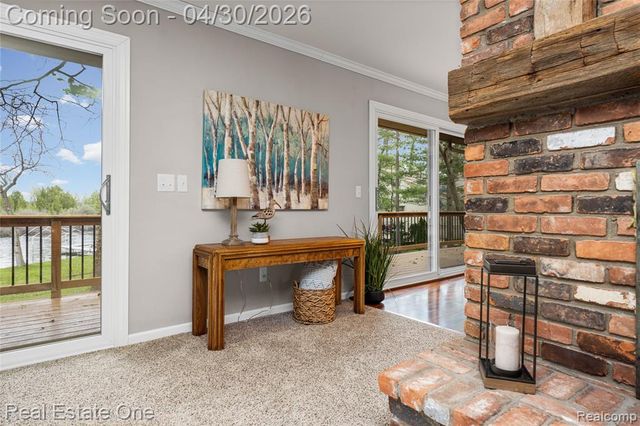 2748 Armstrong Drive, Lake Orion, MI 48360