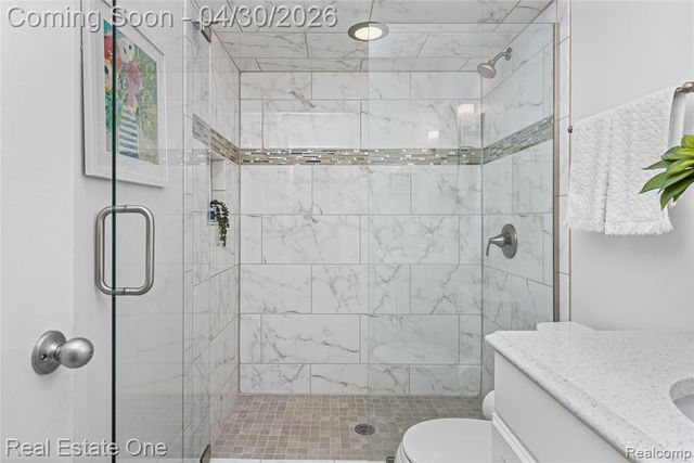 2748 Armstrong Drive, Lake Orion, MI 48360