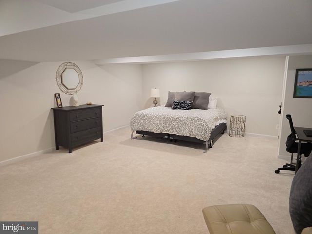 3805 NALLS RD, Alexandria, VA 22309