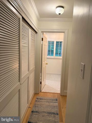 3805 NALLS RD, Alexandria, VA 22309