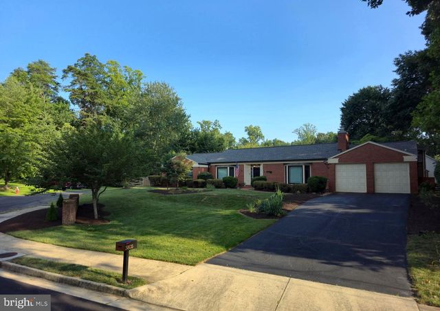 3805 NALLS RD, Alexandria, VA 22309