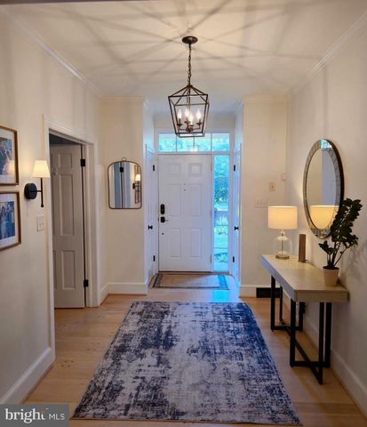 3805 NALLS RD, Alexandria, VA 22309