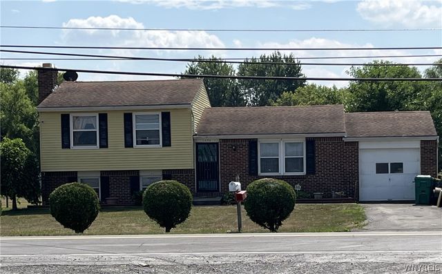 6836 East High Street, Lockport Town, NY 14094