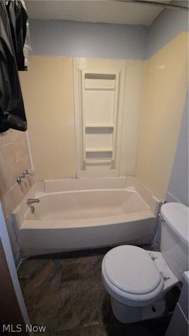 7209 Park Avenue, Cleveland, OH 44105