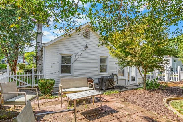 401 Fairview Drive, Lexington, NC 27292