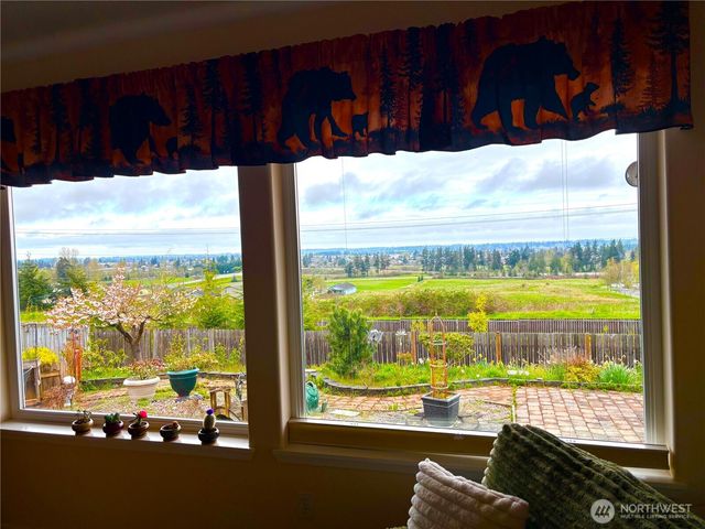 71 Onyx, Sequim, WA 98382