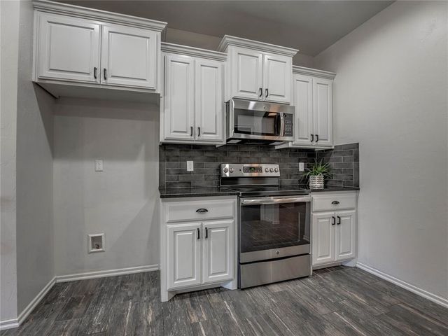 5865 Timberland Crossing, Guthrie, OK 73044