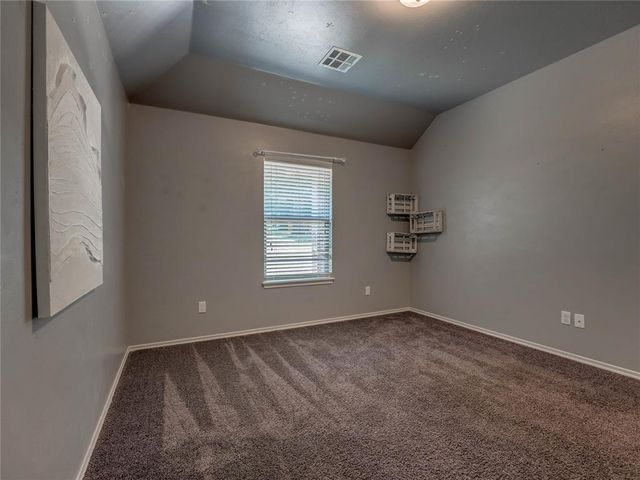 5865 Timberland Crossing, Guthrie, OK 73044