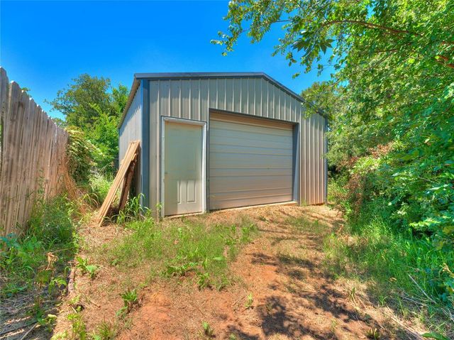 5865 Timberland Crossing, Guthrie, OK 73044