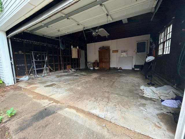 5012 Woodmont Drive, Portage, MI 49002