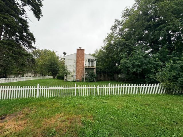5012 Woodmont Drive, Portage, MI 49002