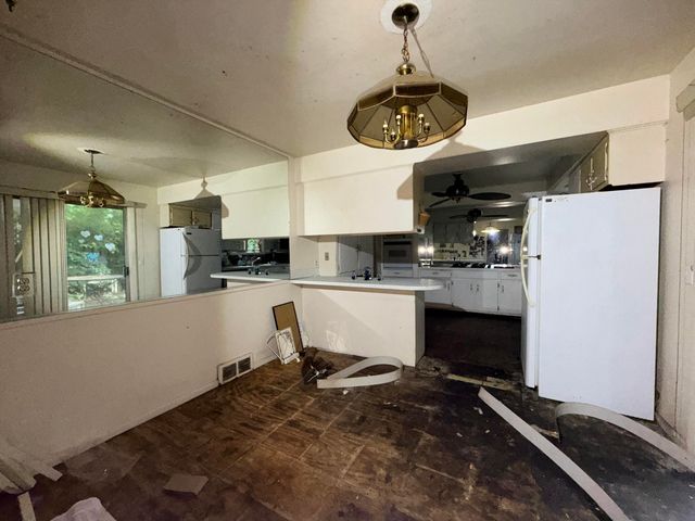 5012 Woodmont Drive, Portage, MI 49002