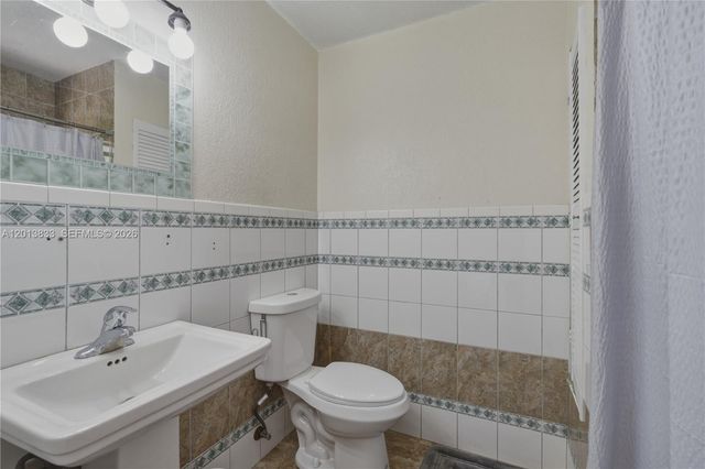 8614 SW 147th Pl, Miami, FL 33193