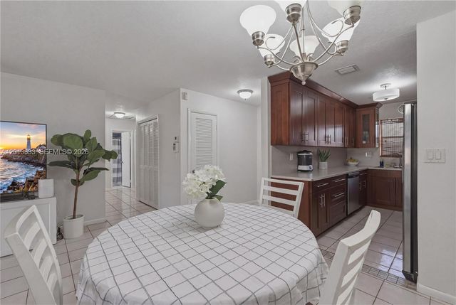 8614 SW 147th Pl, Miami, FL 33193