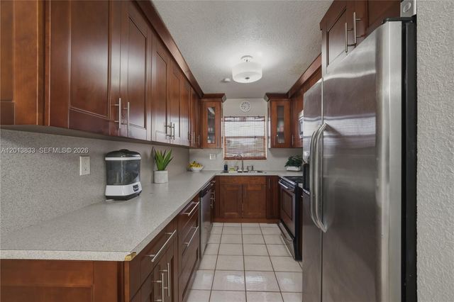 8614 SW 147th Pl, Miami, FL 33193