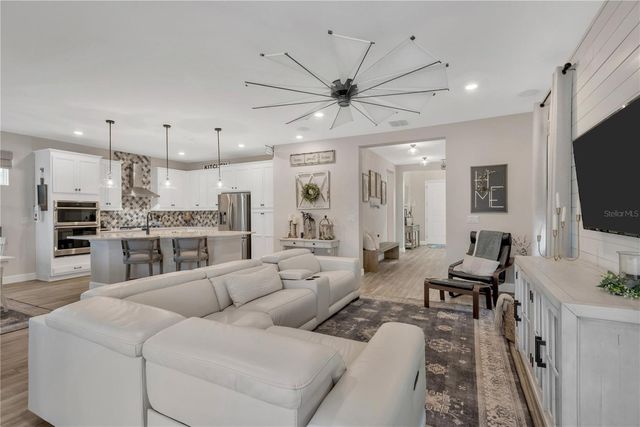 315 BLACKROCK LANE, Apollo Beach, FL 33572