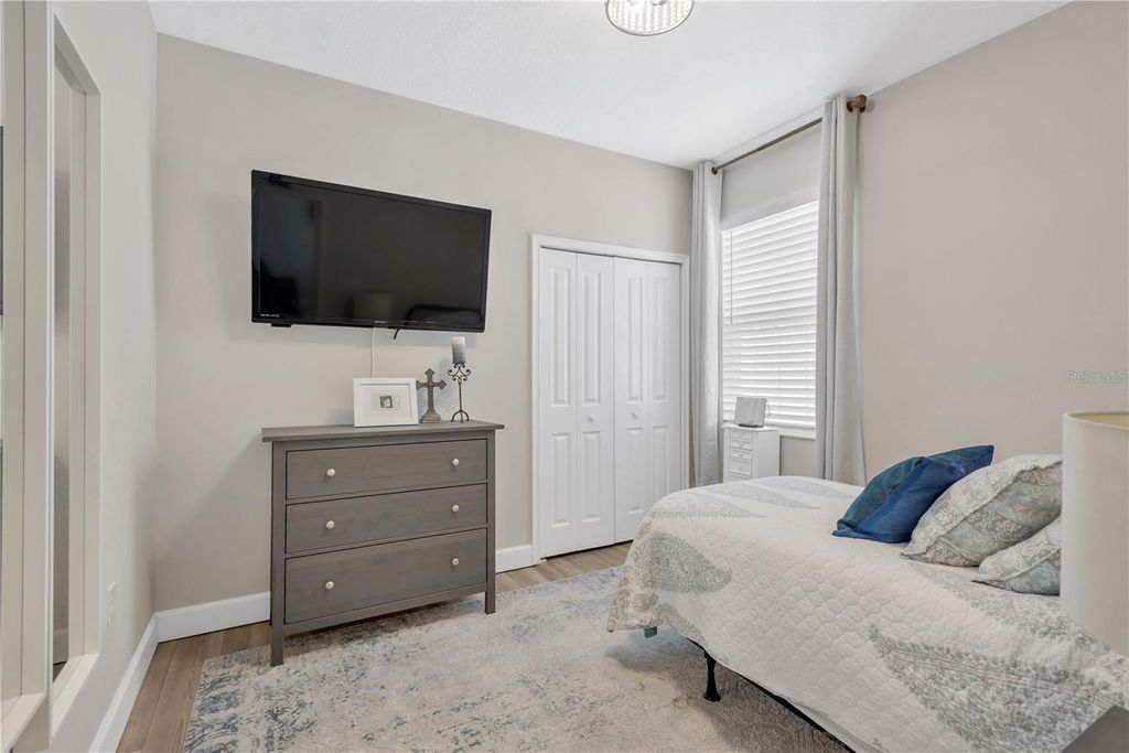 Image 28 of property listing at 315 BLACKROCK LANE, Apollo Beach, FL 33572