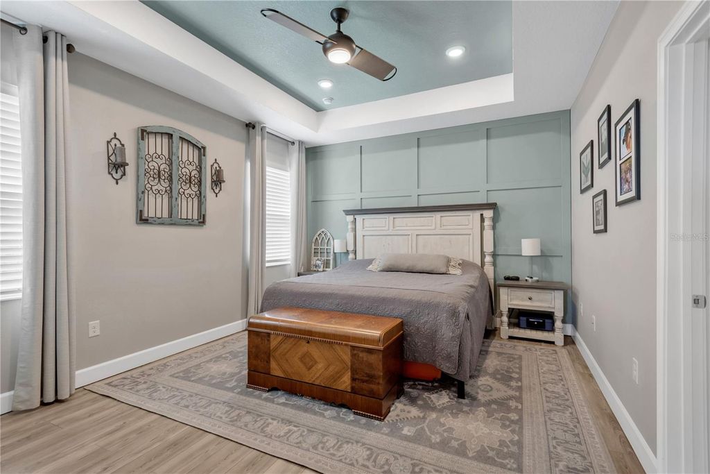 Image 29 of property listing at 315 BLACKROCK LANE, Apollo Beach, FL 33572