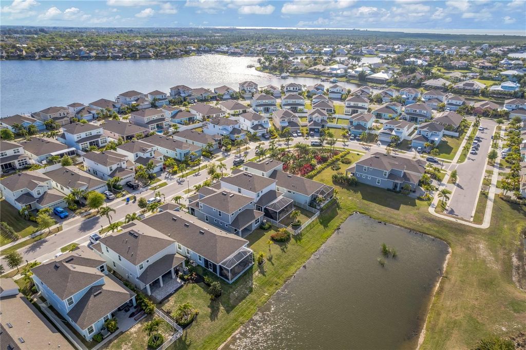 Image 56 of property listing at 315 BLACKROCK LANE, Apollo Beach, FL 33572