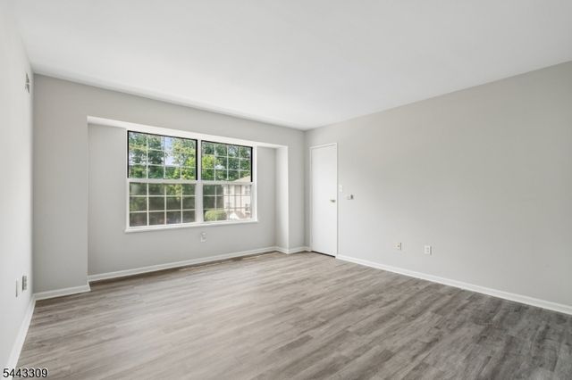 36 E Grand Ave, Rahway City, NJ 07065