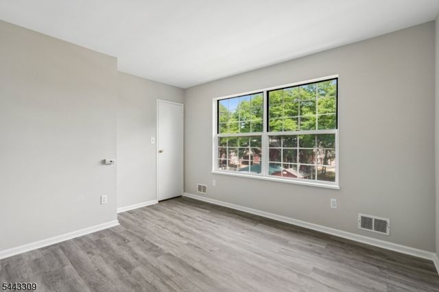 36 E Grand Ave, Rahway City, NJ 07065