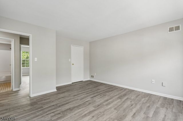36 E Grand Ave, Rahway City, NJ 07065
