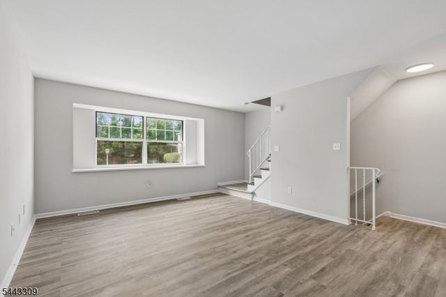 36 E Grand Ave, Rahway City, NJ 07065