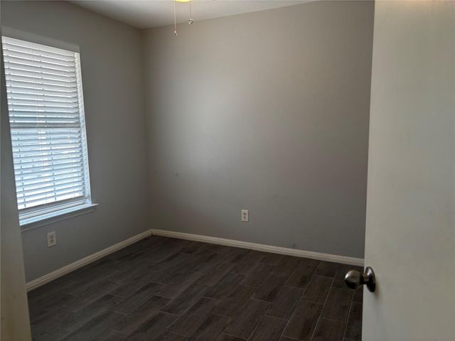 501 Texas Ave, Round Rock, TX 78664