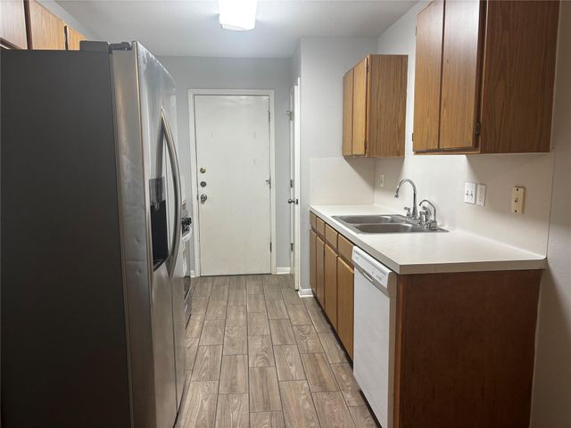 501 Texas Ave, Round Rock, TX 78664